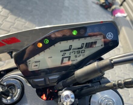 Ямаха MT-09, объемом двигателя 0.85 л и пробегом 0 тыс. км за 4200 $, фото 4 на Automoto.ua