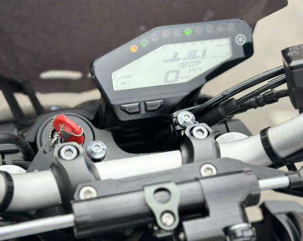 Ямаха MT-09, объемом двигателя 0.85 л и пробегом 14 тыс. км за 9900 $, фото 9 на Automoto.ua