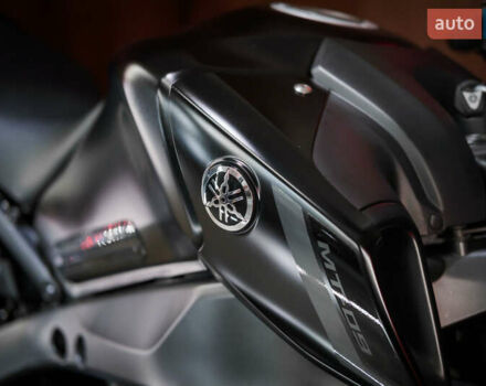 Ямаха MT-09, объемом двигателя 0.9 л и пробегом 10 тыс. км за 13000 $, фото 7 на Automoto.ua