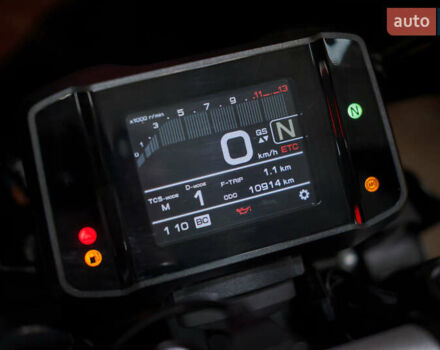 Ямаха MT-09, объемом двигателя 0.9 л и пробегом 10 тыс. км за 13000 $, фото 8 на Automoto.ua