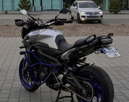 Ямаха MT-09, объемом двигателя 0.85 л и пробегом 34 тыс. км за 9000 $, фото 6 на Automoto.ua