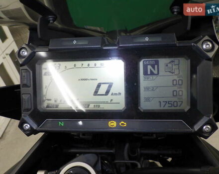Ямаха MT-09, объемом двигателя 0 л и пробегом 17 тыс. км за 10800 $, фото 6 на Automoto.ua
