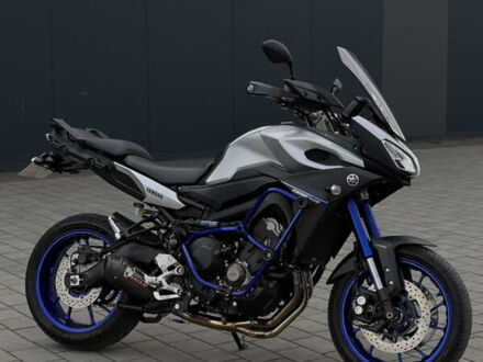 Ямаха MT-09, объемом двигателя 0.85 л и пробегом 34 тыс. км за 9000 $, фото 1 на Automoto.ua