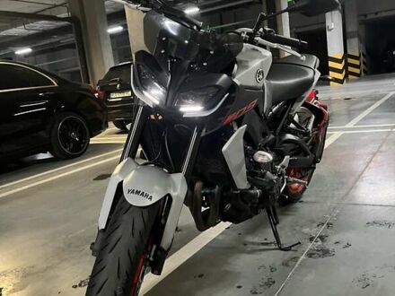 Ямаха MT-09 2019 у Києві на Automoto.ua Ямаха MT-09, об'ємом двигуна 0 л та пробігом 26 тис. км за 9500 $, фото 1 на Automoto.ua