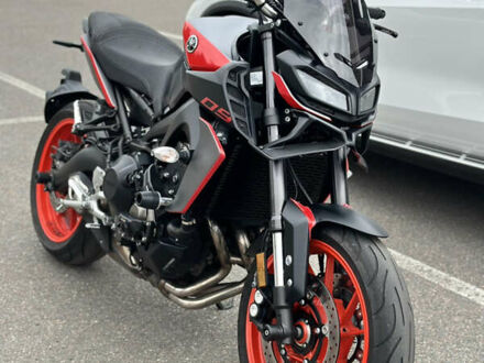 Ямаха MT-09, об'ємом двигуна 0.85 л та пробігом 14 тис. км за 9900 $, фото 1 на Automoto.ua