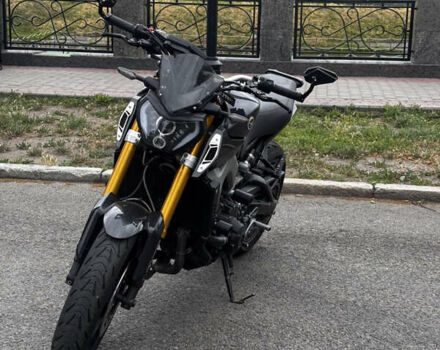 Сірий Ямаха MT-09, об'ємом двигуна 0.85 л та пробігом 15 тис. км за 8100 $, фото 4 на Automoto.ua
