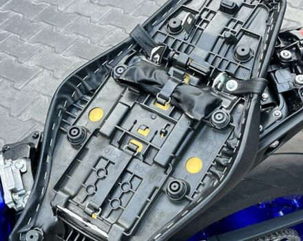 Синий Ямаха MT-09, объемом двигателя 0.85 л и пробегом 8 тыс. км за 11000 $, фото 32 на Automoto.ua