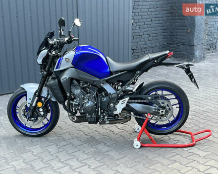 Синий Ямаха MT-09, объемом двигателя 0.85 л и пробегом 8 тыс. км за 11000 $, фото 4 на Automoto.ua