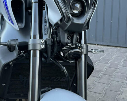 Синий Ямаха MT-09, объемом двигателя 0.85 л и пробегом 8 тыс. км за 11000 $, фото 8 на Automoto.ua