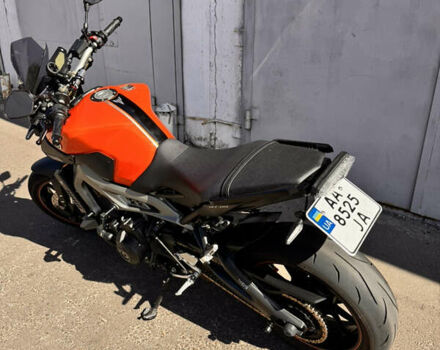 Оранжевый Ямаха MT-09, объемом двигателя 0.9 л и пробегом 29 тыс. км за 8200 $, фото 20 на Automoto.ua