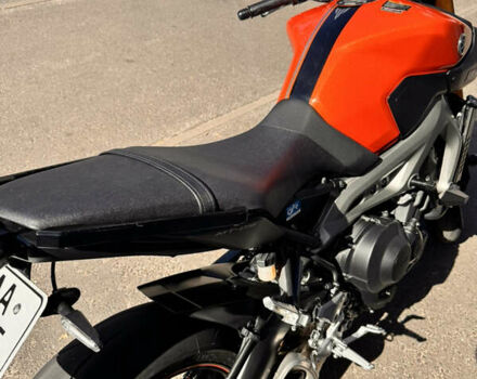 Оранжевый Ямаха MT-09, объемом двигателя 0.9 л и пробегом 29 тыс. км за 8200 $, фото 1 на Automoto.ua