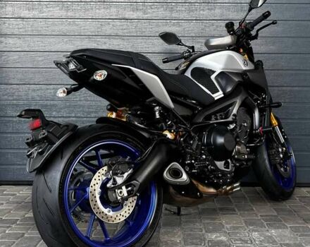 Черный Ямаха MT-09 SP, объемом двигателя 0.85 л и пробегом 15 тыс. км за 10400 $, фото 4 на Automoto.ua