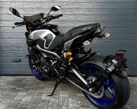 Черный Ямаха MT-09 SP, объемом двигателя 0.85 л и пробегом 15 тыс. км за 10400 $, фото 6 на Automoto.ua