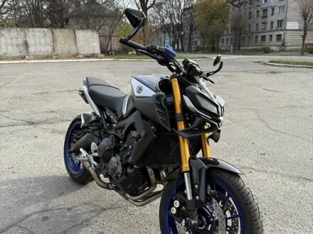 Черный Ямаха MT-09 SP, объемом двигателя 0 л и пробегом 14 тыс. км за 10000 $, фото 1 на Automoto.ua