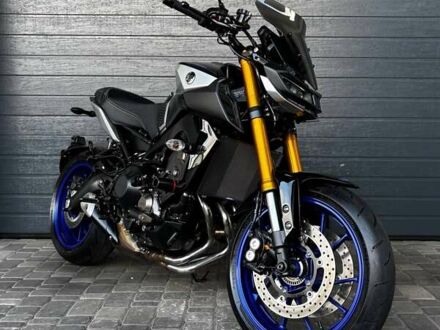 Черный Ямаха MT-09 SP, объемом двигателя 0.85 л и пробегом 15 тыс. км за 10400 $, фото 1 на Automoto.ua