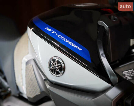 Ямаха MT-09 SP, объемом двигателя 0.85 л и пробегом 2 тыс. км за 11500 $, фото 7 на Automoto.ua