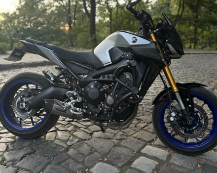 Ямаха MT-09 SP, об'ємом двигуна 0 л та пробігом 40 тис. км за 9500 $, фото 4 на Automoto.ua