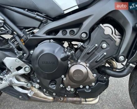 Ямаха MT-09 SP, об'ємом двигуна 0 л та пробігом 4 тис. км за 11400 $, фото 10 на Automoto.ua