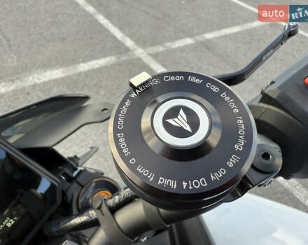 Ямаха MT-09 SP, объемом двигателя 0 л и пробегом 9 тыс. км за 15000 $, фото 10 на Automoto.ua