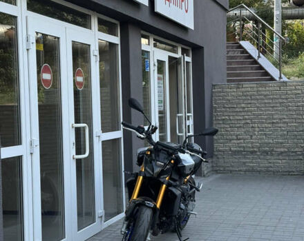 Ямаха MT-09 SP 2024 у Дніпро (Дніпропетровську) на Automoto.ua Сірий Ямаха MT-09 SP, об'ємом двигуна 0.89 л та пробігом 1 тис. км за 15000 $, фото 6 на Automoto.ua
