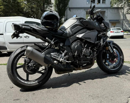 Чорний Ямаха MT-10, об'ємом двигуна 1 л та пробігом 18 тис. км за 10000 $, фото 1 на Automoto.ua