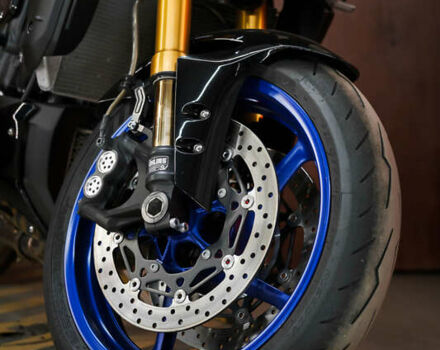 Ямаха MT-10, об'ємом двигуна 1 л та пробігом 19 тис. км за 17500 $, фото 12 на Automoto.ua