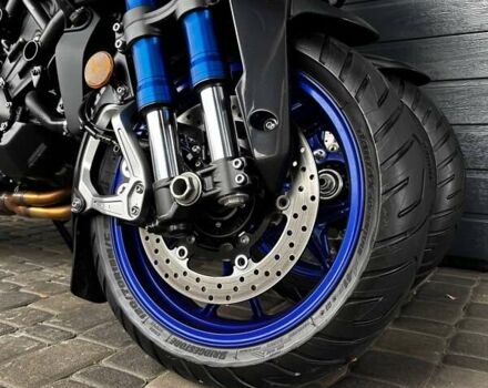 Сірий Ямаха Niken, об'ємом двигуна 0.85 л та пробігом 25 тис. км за 10800 $, фото 7 на Automoto.ua