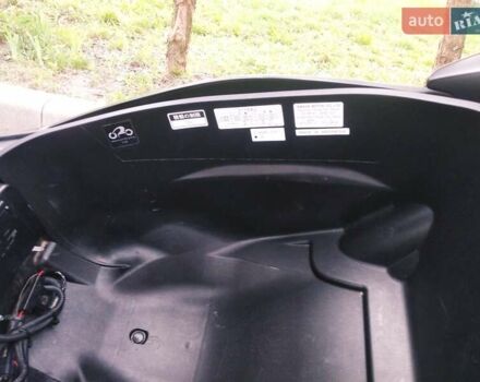 Черный Ямаха NMAX, объемом двигателя 0 л и пробегом 123 тыс. км за 2600 $, фото 2 на Automoto.ua