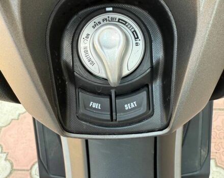 Ямаха NMax 150, объемом двигателя 0.16 л и пробегом 0 тыс. км за 3800 $, фото 6 на Automoto.ua