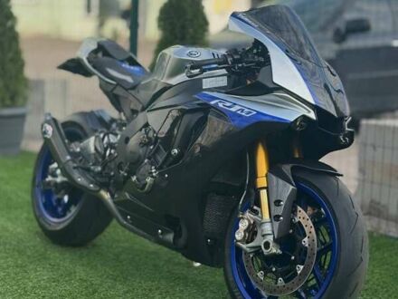 Ямаха R1M 2017 в Киеве на Automoto.ua Ямаха R1M, объемом двигателя 0 л и пробегом 4 тыс. км за 23000 $, фото 1 на Automoto.ua