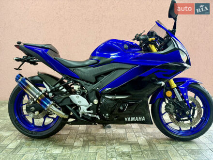 Ямаха R3 2019 в Киеве на Automoto.ua Синий Ямаха R3, объемом двигателя 0.32 л и пробегом 12 тыс. км за 5200 $, фото 1 на Automoto.ua