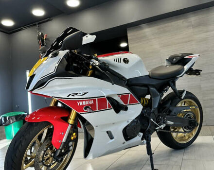 Білий Ямаха R7, об'ємом двигуна 0.69 л та пробігом 5 тис. км за 10999 $, фото 6 на Automoto.ua