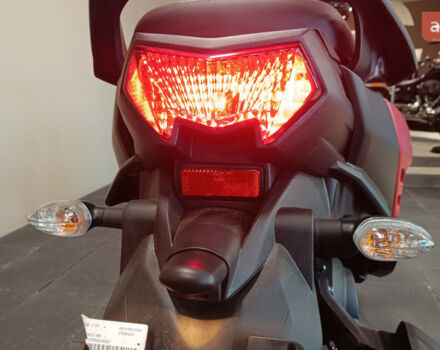 Ямаха RayZR, объемом двигателя 0.13 л и пробегом 0 тыс. км за 2315 $, фото 18 на Automoto.ua