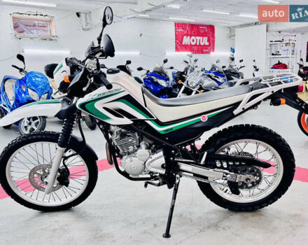 Белый Ямаха Serow 250, объемом двигателя 0.25 л и пробегом 20 тыс. км за 4600 $, фото 6 на Automoto.ua