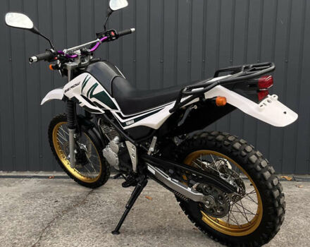 Белый Ямаха Serow 250, объемом двигателя 0.25 л и пробегом 38 тыс. км за 4000 $, фото 4 на Automoto.ua