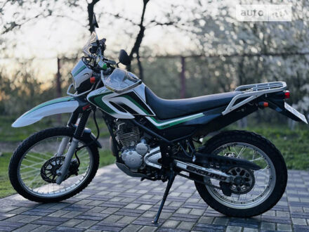 Ямаха Serow 250, объемом двигателя 0.25 л и пробегом 29 тыс. км за 3200 $, фото 1 на Automoto.ua