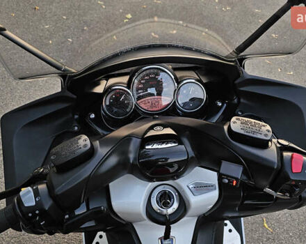 Белый Ямаха T-Max 500, объемом двигателя 0.5 л и пробегом 5 тыс. км за 6200 $, фото 8 на Automoto.ua