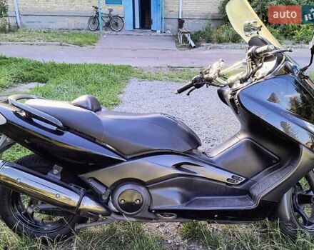 Черный Ямаха T-Max 500, объемом двигателя 0.5 л и пробегом 28 тыс. км за 3000 $, фото 2 на Automoto.ua