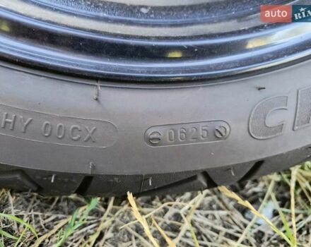 Черный Ямаха T-Max 500, объемом двигателя 0.5 л и пробегом 28 тыс. км за 3000 $, фото 5 на Automoto.ua