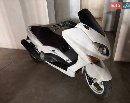 Ямаха T-Max 500, объемом двигателя 0.5 л и пробегом 31 тыс. км за 1100 $, фото 7 на Automoto.ua