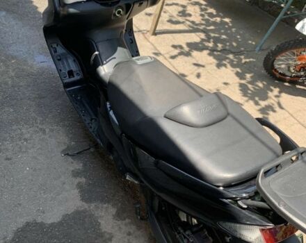 Ямаха T-Max 500, объемом двигателя 0.5 л и пробегом 0 тыс. км за 3600 $, фото 3 на Automoto.ua
