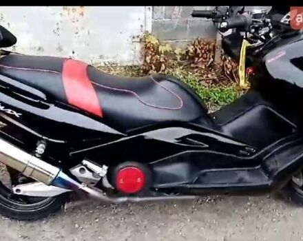 Ямаха T-Max 500, объемом двигателя 0 л и пробегом 35 тыс. км за 2600 $, фото 9 на Automoto.ua