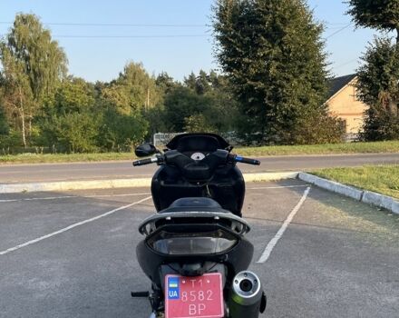 Ямаха T-Max 500 2008 в Радивилове на Automoto.ua Ямаха T-Max 500, объемом двигателя 0.5 л и пробегом 0 тыс. км за 700 $, фото 4 на Automoto.ua