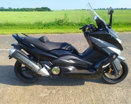 Ямаха T-Max 500, объемом двигателя 0.5 л и пробегом 0 тыс. км за 2000 $, фото 1 на Automoto.ua