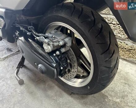 Ямаха T-Max 500, объемом двигателя 0 л и пробегом 42 тыс. км за 4500 $, фото 4 на Automoto.ua
