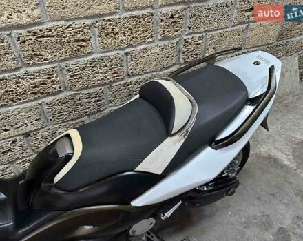Ямаха T-Max 500, об'ємом двигуна 0 л та пробігом 42 тис. км за 4700 $, фото 5 на Automoto.ua