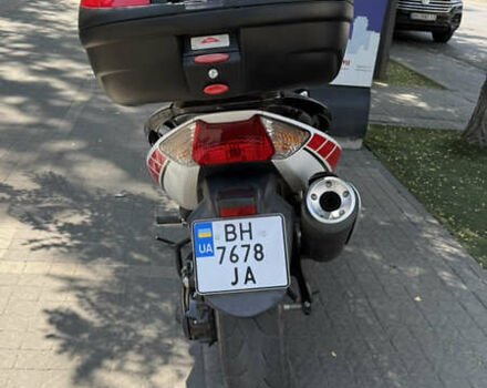 Ямаха T-Max 500, объемом двигателя 0.5 л и пробегом 20 тыс. км за 5500 $, фото 3 на Automoto.ua