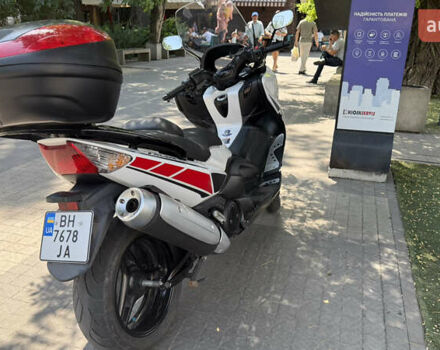 Ямаха T-Max 500, объемом двигателя 0.5 л и пробегом 20 тыс. км за 5500 $, фото 4 на Automoto.ua