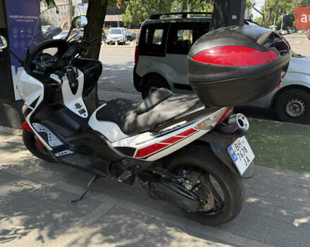 Ямаха T-Max 500, объемом двигателя 0.5 л и пробегом 20 тыс. км за 5500 $, фото 2 на Automoto.ua