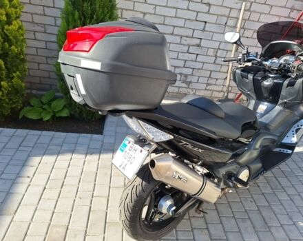 Ямаха T-Max 500, об'ємом двигуна 0.5 л та пробігом 0 тис. км за 6500 $, фото 6 на Automoto.ua